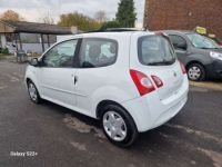 Renault Twingo 1.2i - <small></small> 3.750 € <small>TTC</small> - #6