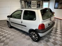 Renault Twingo 1.2i 16V 75 Ch finition Privilège phase 3 - Clim, Pack electrique, kit distribution neuf - <small></small> 4.990 € <small>TTC</small> - #3