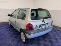 Renault Twingo 1.2i 16V Expression - <small></small> 3.490 € <small>TTC</small> - #2