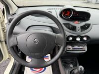 Renault Twingo 1.2i LEV - 75 + ATTELAGE - <small></small> 5.990 € <small>TTC</small> - #21