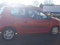 Renault Twingo 75 CV ESSENCE 1ere MAIN (belbex auto A YOLET) - <small></small> 6.490 € <small>TTC</small> - #2