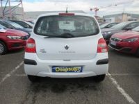 Renault Twingo II 1.2 16v 75 eco2 Dynamique - <small></small> 3.990 € <small>TTC</small> - #5