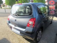Renault Twingo II 1.2 16V 75CH DYNAMIQUE QUICKSHIFT - <small></small> 6.490 € <small>TTC</small> - #9