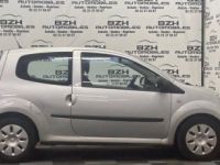 Renault Twingo II 1.2 16V 75CH EXPRESSION - <small></small> 5.490 € <small>TTC</small> - #3