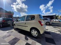 Renault Twingo II 1.2 16V 75CH XV DE FRANCE - <small></small> 4.490 € <small>TTC</small> - #2