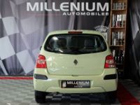 Renault Twingo II 1.2 60CH - <small></small> 4.990 € <small>TTC</small> - #4