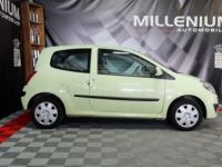 Renault Twingo II 1.2 60CH - <small></small> 4.990 € <small>TTC</small> - #5