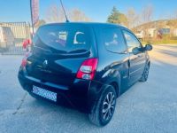 Renault Twingo II 1.2 76ch Night&Day - <small></small> 3.790 € <small>TTC</small> - #6