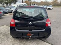 Renault Twingo II 1.2 i TCE 16V 100 cv ,INITIALE PARIS ,GARANTIE -FINANCEMENT POSSIBLE - <small></small> 7.490 € <small>TTC</small> - #7