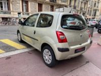 Renault Twingo II 1.2 l 75CV Authentique - <small></small> 4.990 € <small>TTC</small> - #7