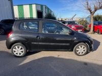 Renault Twingo II 1.2 LEV 16v 75 115g eco2 Trend DISTRIB OK + ROUE - <small></small> 5.990 € <small>TTC</small> - #6