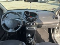 Renault Twingo II 1.5 DCI 85 INTENS - <small></small> 3.990 € <small>TTC</small> - #6