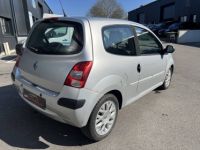 Renault Twingo II (C44) 1.2 16v 75ch Initiale - <small></small> 4.290 € <small>TTC</small> - #3