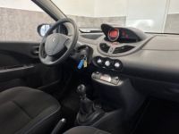 Renault Twingo II (C44) 1.2 LEV 16v 75ch Limited eco² - <small></small> 8.990 € <small>TTC</small> - #21