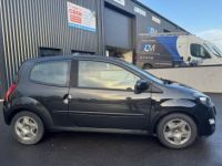 Renault Twingo II (C44) 1.2 LEV 16v 75ch Privilège eco² - <small></small> 7.290 € <small>TTC</small> - #6