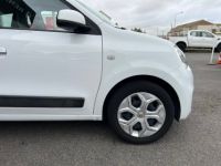 Renault Twingo III SCe 75 - 20 Zen - <small></small> 9.390 € <small>TTC</small> - #24