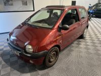 Renault Twingo Uniquement à vendre à PROS DE LAUTO - 1.2i - 60 Ch - Finition Hélios - <small></small> 600 € <small>TTC</small> - #1