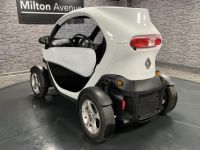 Renault Twizy Achat Intégral Intens blanc - <small></small> 4.990 € <small></small> - #3