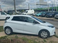 Renault Zoe R90 ZE 90 22KWH BATTERIE EN LOCATION INTENS BVA - <small></small> 6.490 € <small>TTC</small> - #6