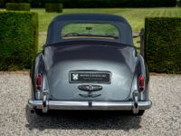 Rolls Royce Silver Cloud S2 Drophead by H J Mulliner - 1 of 107ex - <small></small> 218.900 € <small>TTC</small> - #15