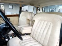 Rolls Royce Silver Shadow 6.75 V8 190 CV - <small></small> 16.990 € <small>TTC</small> - #15