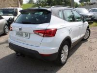 Seat Arona TSI XCELLENCE ESSENCE CLIM GPS 3D USB JA 16 ATTELAGE RADAR BLUETOOTH RÉGULATEUR - <small></small> 14.990 € <small>TTC</small> - #2