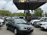 Seat Ibiza 1.4i 16V - 75  2002 BERLINE Fresh PHASE 1 - <small></small> 4.990 € <small>TTC</small> - #4