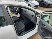 Seat Ibiza 1.4L 16V 85cv, climatisation, 5cv - <small></small> 6.590 € <small>TTC</small> - #5