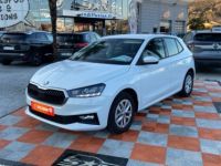 Skoda Fabia 1.0 TSI 95 AMBITION Ecran 8 JA 15 - <small></small> 17.750 € <small>TTC</small> - #1