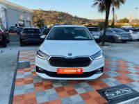 Skoda Fabia 1.0 TSI 95 AMBITION Ecran 8 JA 15 - <small></small> 17.750 € <small>TTC</small> - #2