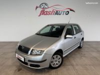 Skoda Fabia PHASE 2 1.2 64cv-1ere MAIN - <small></small> 4.400 € <small>TTC</small> - #1