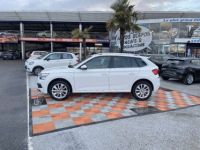 Skoda Kamiq 1.0 TSI 110 BV6 AMBITION GPS Caméra Cockpit JA 17 - <small></small> 21.950 € <small>TTC</small> - #10