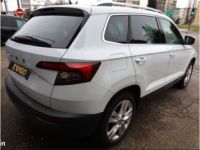 Skoda Karoq 1.6 TDI 116 CH SPORTLINE DSG 7 + SIEGES CHAUFFANT CARPLAY - <small></small> 19.989 € <small>TTC</small> - #6