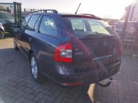 Skoda Octavia 1.6 CR TDi -CLIM-ATTACHE-REMORQUE-GARANTIE 12.MOIS - <small></small> 7.990 € <small>TTC</small> - #5