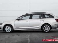 Skoda Octavia 1.6 TDi Ambition Boite DSG 7 CARPLAY CRUISE-C - <small></small> 16.990 € <small>TTC</small> - #2