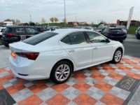 Skoda Octavia 2.0 TDI 115 BV6 SELECTION Caméra JA 17 - <small></small> 25.450 € <small>TTC</small> - #5