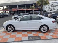 Skoda Octavia 2.0 TDI 115 BV6 SELECTION Caméra JA 17 - <small></small> 25.450 € <small>TTC</small> - #10