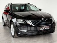 Skoda Octavia BREAK 1.6TDi 1ERPRO BOITE AUTO GPS CARPLAY PDC TVA - <small></small> 18.990 € <small>TTC</small> - #8