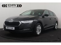 Skoda Octavia Combi 1.0TSI AMBITION - NEW MODEL / APPLE CARPLAY ANDROID LED - <small></small> 15.995 € <small>TTC</small> - #1