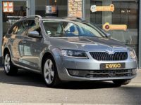 Skoda Octavia Combi 1.4 TSI 140ch DSG ELEGANCE - <small></small> 12.990 € <small>TTC</small> - #2