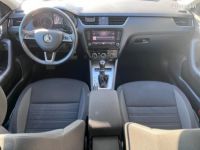 Skoda Octavia Combi 2.0 TDI 150 CH BUSINESS DSG7 - <small></small> 15.990 € <small>TTC</small> - #17