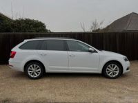 Skoda Octavia SW 1.6 CR TDi Ambition DSG - <small></small> 13.990 € <small>TTC</small> - #6