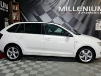 Skoda Rapid Spaceback 1.6 TDI 105CH CR FAP GREENTEC ELEGANCE 1ERE MAIN - <small></small> 9.990 € <small>TTC</small> - #5