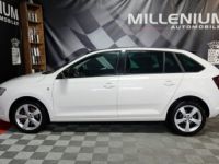 Skoda Rapid Spaceback 1.6 TDI 105CH CR FAP GREENTEC ELEGANCE 1ERE MAIN - <small></small> 9.990 € <small>TTC</small> - #6