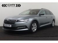 Skoda Superb COMBI 1.6CRTDI DSG7 AMBITION - NAVI APPLE CARPLAY/ANDROID LED LEDER - <small></small> 19.495 € <small>TTC</small> - #1