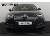 Skoda Superb COMBI 1.6CRTDI DSG7 AMBITION - NAVI MIRROR LINK LEDER LED ADAPTIVE CRUISE - <small></small> 21.995 € <small>TTC</small> - #2