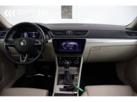 Skoda Superb COMBI 1.6CRTDI DSG7 LEDER - NAVI APPLE CARPLAY/ANDROID LED - <small></small> 18.995 € <small>TTC</small> - #16