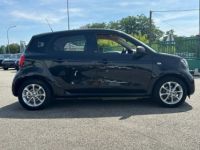 Smart Forfour ELECTRIQUE 82CH PASSION - <small></small> 8.990 € <small>TTC</small> - #4