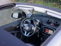 Smart Fortwo Cabriolet BRABUS 109 Ch Twinamic - 1ère Main Française - 488 €/mois - Garantie 12 Mois - <small></small> 23.900 € <small>TTC</small> - #17