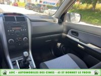 Suzuki Grand Vitara 1.6 16V 106cv 4X4 3P BVM - <small></small> 11.900 € <small>TTC</small> - #13